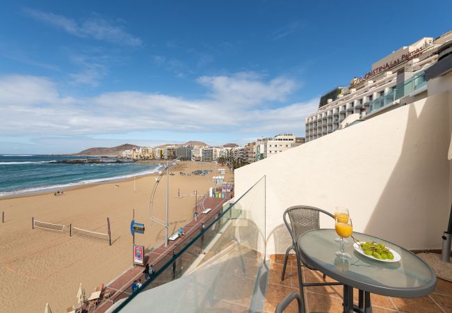 Apartamento en Las Palmas de Gran Canaria - Beachfront APT Las Canteras 3 - Sea Views Terrace  Apartamento en Las Palmas de Gran Canaria - Beachfront APT Las Canteras 3 - Sea Views Terrace