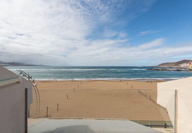 Apartamento en Las Palmas de Gran Canaria - Beachfront APT Las Canteras 3 - Sea Views Terrace  Apartamento en Las Palmas de Gran Canaria - Beachfront APT Las Canteras 3 - Sea Views Terrace