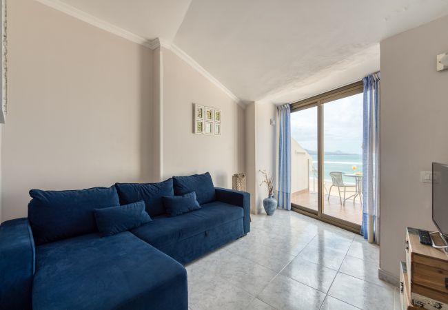 Apartamento en Las Palmas de Gran Canaria - Beachfront APT Las Canteras 3 - Sea Views Terrace  Apartamento en Las Palmas de Gran Canaria - Beachfront APT Las Canteras 3 - Sea Views Terrace