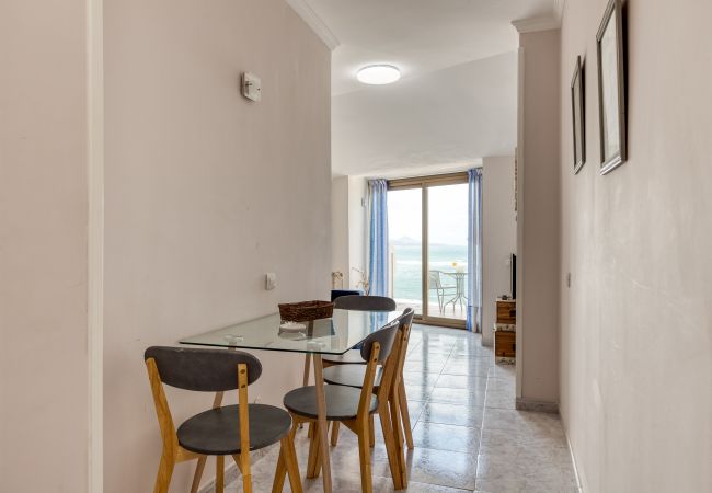 Apartamento en Las Palmas de Gran Canaria - Beachfront APT Las Canteras 3 - Sea Views Terrace  Apartamento en Las Palmas de Gran Canaria - Beachfront APT Las Canteras 3 - Sea Views Terrace