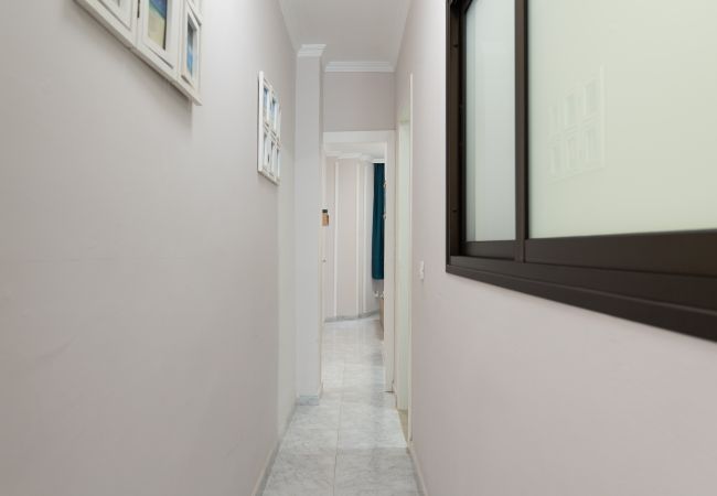 Apartamento en Las Palmas de Gran Canaria - Beachfront APT Las Canteras 3 - Sea Views Terrace  Apartamento en Las Palmas de Gran Canaria - Beachfront APT Las Canteras 3 - Sea Views Terrace