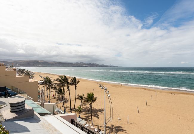Apartamento en Las Palmas de Gran Canaria - Beachfront APT Las Canteras 4 - Sea Views Terrace Apartamento en Las Palmas de Gran Canaria - Beachfront APT Las Canteras 4 - Sea Views Terrace