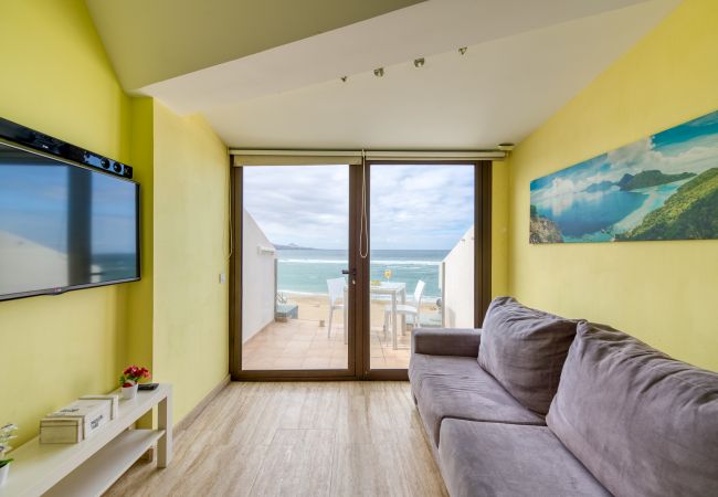 Apartamento en Las Palmas de Gran Canaria - Beachfront APT Las Canteras 4 - Sea Views Terrace Apartamento en Las Palmas de Gran Canaria - Beachfront APT Las Canteras 4 - Sea Views Terrace