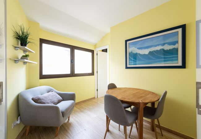 Apartamento en Las Palmas de Gran Canaria - Beachfront APT Las Canteras 4 - Sea Views Terrace Apartamento en Las Palmas de Gran Canaria - Beachfront APT Las Canteras 4 - Sea Views Terrace