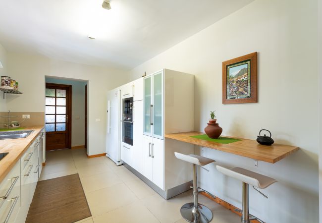 Casa en Las Palmas de Gran Canaria - Luxury Cottage Pool + Tennis Court + Parking  Casa en Las Palmas de Gran Canaria - Luxury Cottage Pool + Tennis Court + Parking