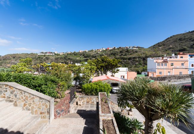 Casa en Las Palmas de Gran Canaria - Luxury Cottage Pool + Tennis Court + Parking  Casa en Las Palmas de Gran Canaria - Luxury Cottage Pool + Tennis Court + Parking