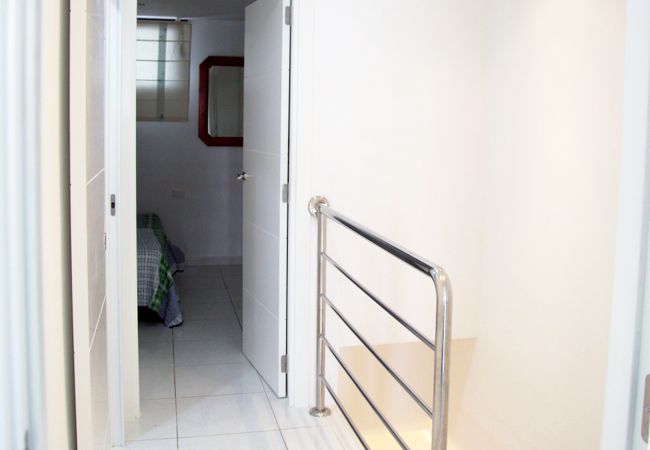 Bungalow en Adeje - Bungalow 2 min Walk to Beach + Private Solarium  Bungalow en Adeje - Bungalow 2 min Walk to Beach + Private Solarium