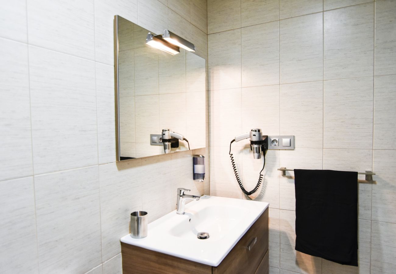 Apartamento en Las Palmas de Gran Canaria - APT Seafront Terrace Las Canteras Beach + Wifi Apartamento en Las Palmas de Gran Canaria - APT Seafront Terrace Las Canteras Beach + Wifi