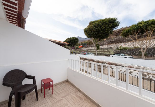Casa en Agaete - Ideal Getaway 2BR Chalet + Private Terrace Casa en Agaete - Ideal Getaway 2BR Chalet + Private Terrace