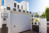 Villa en Puerto del Carmen - 2BR Villa Solarium Terrace + 2 min Walk to Beach Villa en Puerto del Carmen - 2BR Villa Solarium Terrace + 2 min Walk to Beach
