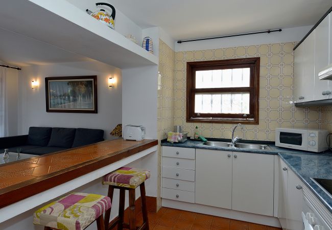 Villa en Puerto del Carmen - 3BR Villa Solarium Terrace + 2 min Walk to Beach Villa en Puerto del Carmen - 3BR Villa Solarium Terrace + 2 min Walk to Beach