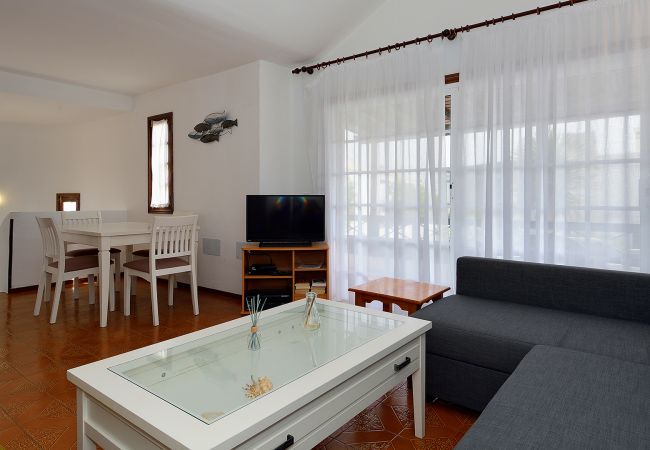 Villa en Puerto del Carmen - 3BR Villa Solarium Terrace + 2 min Walk to Beach Villa en Puerto del Carmen - 3BR Villa Solarium Terrace + 2 min Walk to Beach