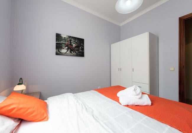 Casa en Las Palmas de Gran Canaria - Spacious 3BR 5 min Walk to Las Canteras + Parking  Casa en Las Palmas de Gran Canaria - Spacious 3BR 5 min Walk to Las Canteras + Parking