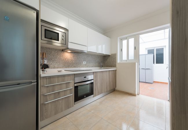 Apartamento en Agüimes - Spacious 3BR APT Near Arinaga Beach  Apartamento en Agüimes - Spacious 3BR APT Near Arinaga Beach