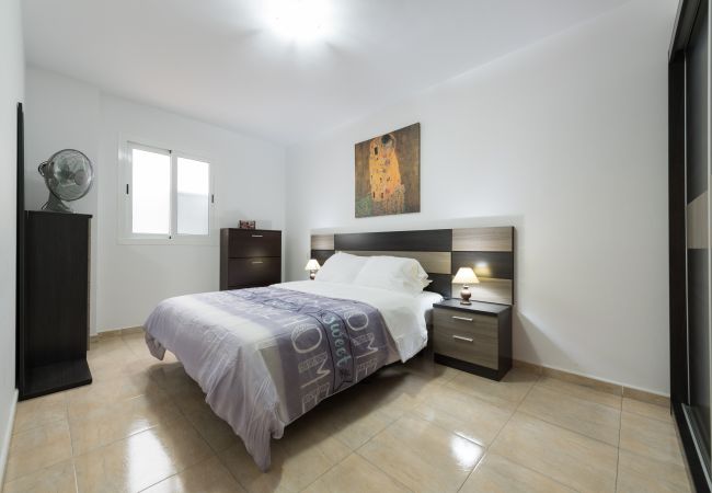 Apartamento en Agüimes - Spacious 3BR APT Near Arinaga Beach  Apartamento en Agüimes - Spacious 3BR APT Near Arinaga Beach