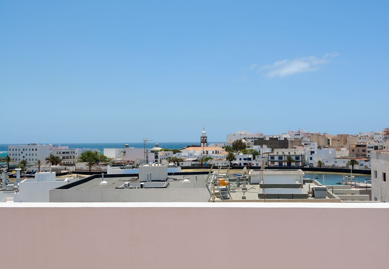 Apartamento en Arrecife - Centric APT Solarium Terrace + Sea Views
