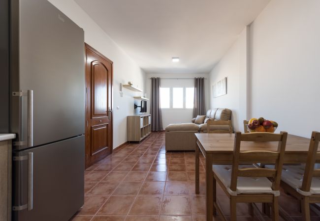 Apartamento en Santa Lucía de Tirajana - La Madera 1A Urban Home Near the Airport + Wifi  Apartamento en Santa Lucía de Tirajana - La Madera 1A Urban Home Near the Airport + Wifi
