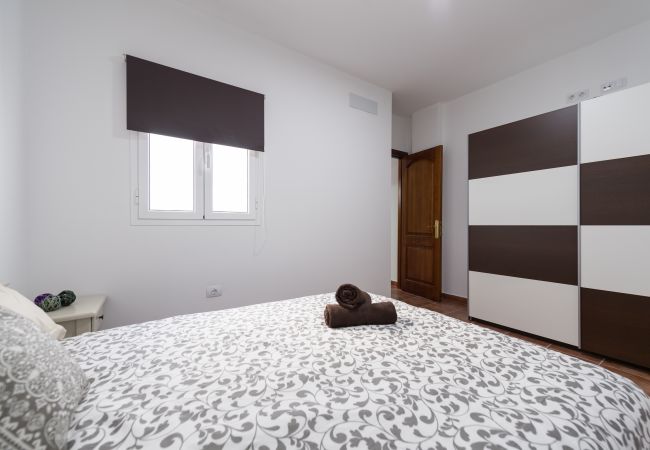Apartamento en Santa Lucía de Tirajana - La Madera 1A Urban Home Near the Airport + Wifi  Apartamento en Santa Lucía de Tirajana - La Madera 1A Urban Home Near the Airport + Wifi