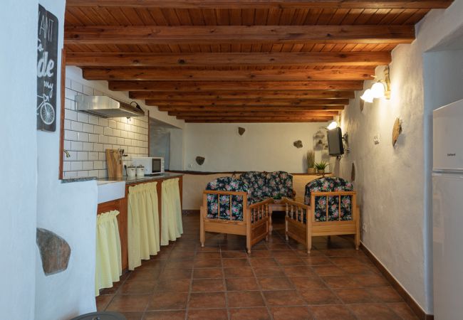 Casa en Santa Brígida - 2BR House - Sunset Views Terrace + Parking - Rural Casa en Santa Brígida - 2BR House - Sunset Views Terrace + Parking - Rural
