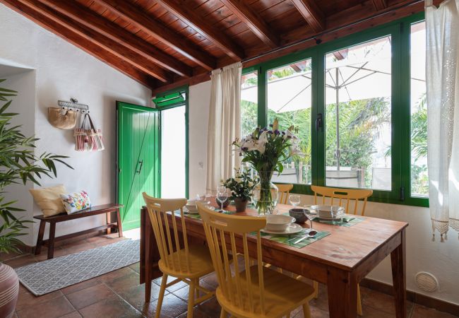 Casa en Santa Brígida - 2BR House - Sunset Views Terrace + Parking - Rural Casa en Santa Brígida - 2BR House - Sunset Views Terrace + Parking - Rural