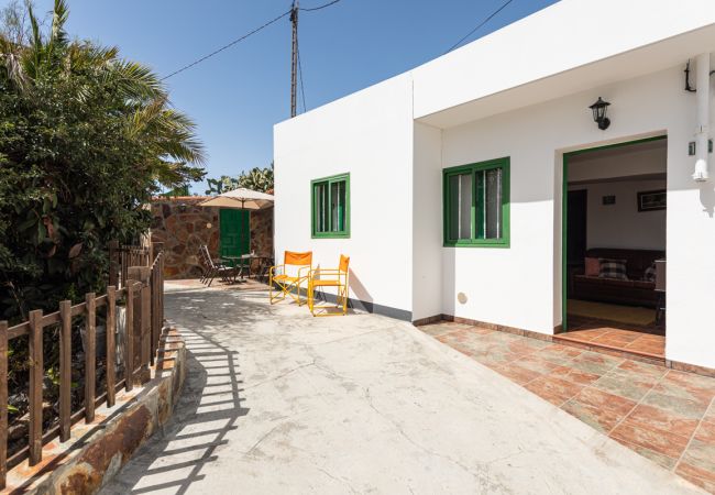 Casa en Santa Brígida - 2BR House - Sunset Views Terrace + Parking - Rural Casa en Santa Brígida - 2BR House - Sunset Views Terrace + Parking - Rural