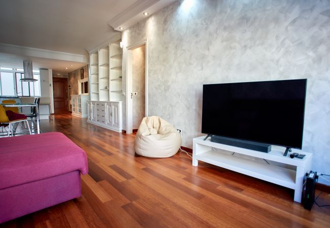 Apartamento en Las Palmas de Gran Canaria - Premium 3BR Flat at Las Canteras Beach - Jacuzzi - Apartamento en Las Palmas de Gran Canaria - Premium 3BR Flat at Las Canteras Beach - Jacuzzi -