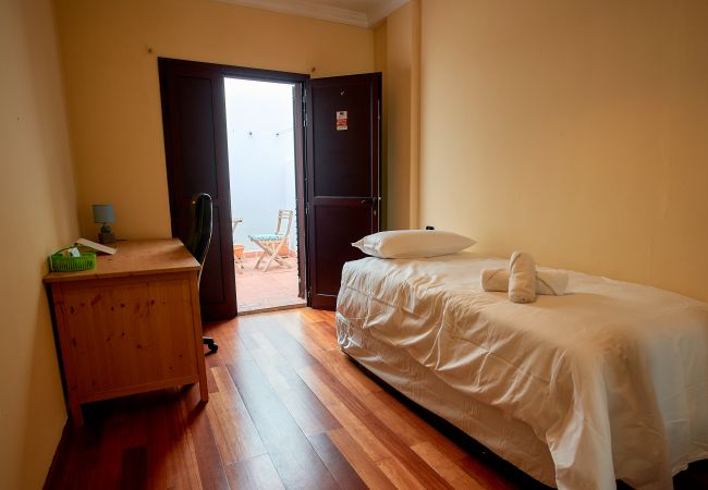Apartamento en Las Palmas de Gran Canaria - Premium 3BR Flat at Las Canteras Beach - Jacuzzi - Apartamento en Las Palmas de Gran Canaria - Premium 3BR Flat at Las Canteras Beach - Jacuzzi -