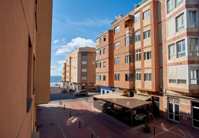 Apartamento en Las Palmas de Gran Canaria - Premium 3BR Flat at Las Canteras Beach - Jacuzzi - Apartamento en Las Palmas de Gran Canaria - Premium 3BR Flat at Las Canteras Beach - Jacuzzi -