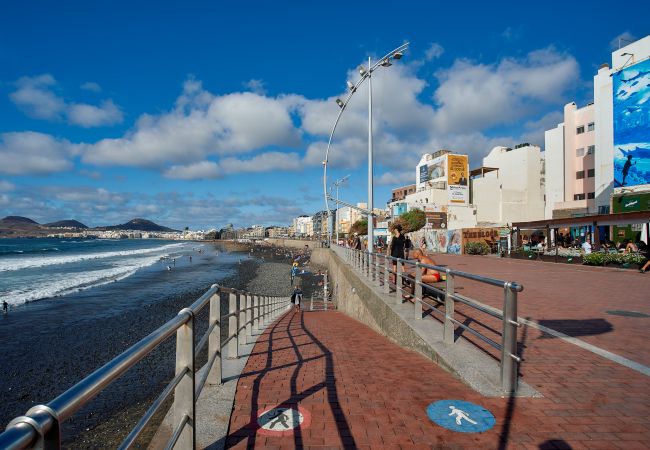 Apartamento en Las Palmas de Gran Canaria - Premium 3BR Flat at Las Canteras Beach - Jacuzzi - Apartamento en Las Palmas de Gran Canaria - Premium 3BR Flat at Las Canteras Beach - Jacuzzi -