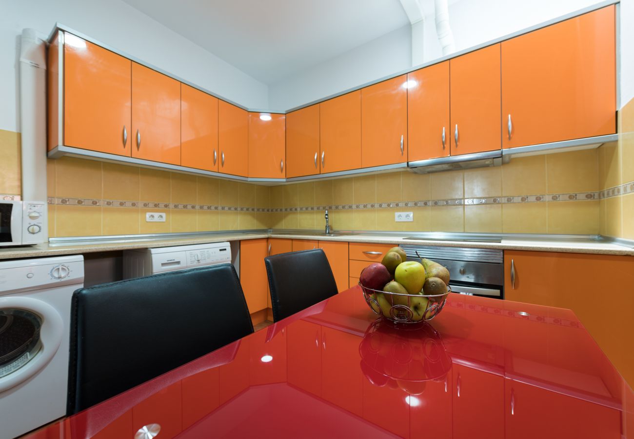 Casa en Vecindario - Private Solarium - 2BR House Near the Airport Casa en Vecindario - Private Solarium - 2BR House Near the Airport