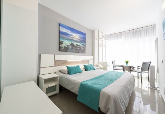 Apartamento en Las Palmas de Gran Canaria - 1st Line Studio Las Canteras 