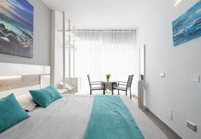Apartamento en Las Palmas de Gran Canaria - 1st Line Studio Las Canteras Apartamento en Las Palmas de Gran Canaria - 1st Line Studio Las Canteras
