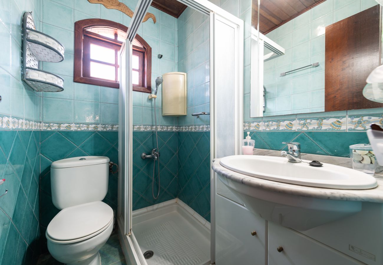 Casa en San Bartolomé de Tirajana - Camping Cabin - Private Solarium & Pool - BBQ Casa en San Bartolomé de Tirajana - Camping Cabin - Private Solarium & Pool - BBQ