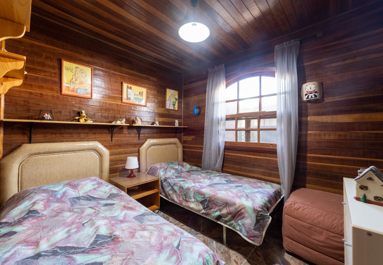 Casa en San Bartolomé de Tirajana - Camping Cabin - Private Solarium & Pool - BBQ Casa en San Bartolomé de Tirajana - Camping Cabin - Private Solarium & Pool - BBQ