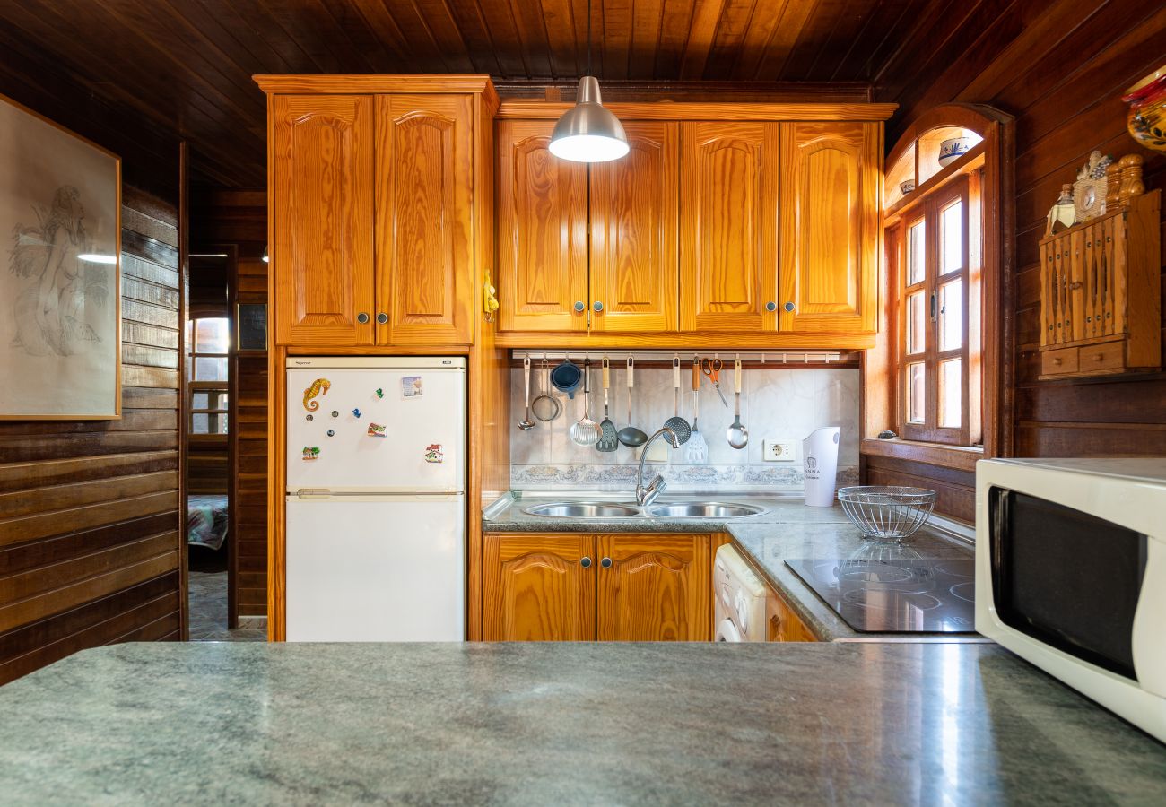 Casa en San Bartolomé de Tirajana - Camping Cabin - Private Solarium & Pool - BBQ Casa en San Bartolomé de Tirajana - Camping Cabin - Private Solarium & Pool - BBQ