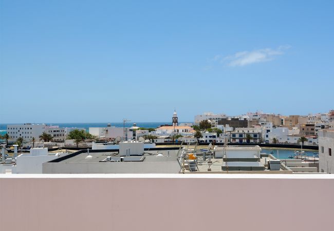 Apartamento en Arrecife - Centric Home - Solarium Terrace - Sea Views