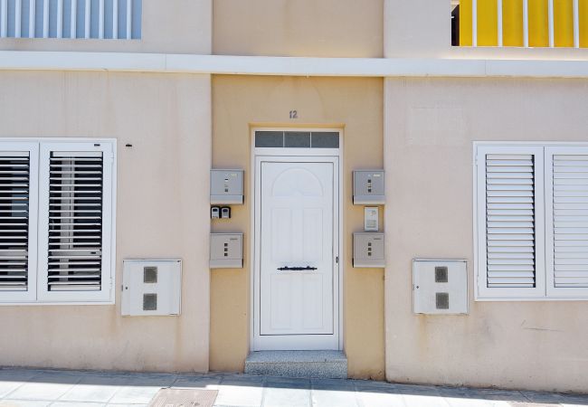 Apartamento en Arrecife - Centric Home - Solarium Terrace - Sea Views Apartamento en Arrecife - Centric Home - Solarium Terrace - Sea Views