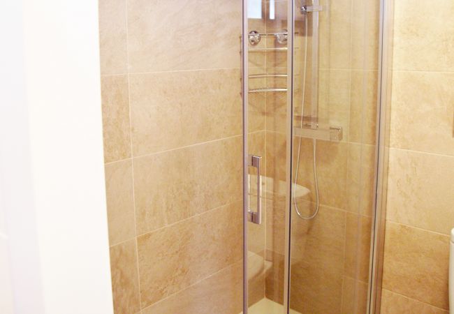 Bungalow en Adeje - 2 min Walk to Beach - Private Solarium Bungalow Bungalow en Adeje - 2 min Walk to Beach - Private Solarium Bungalow