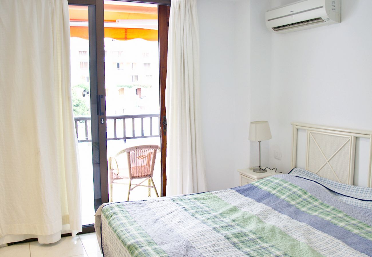 Bungalow en Adeje - 2 min Walk to Beach - Private Solarium Bungalow Bungalow en Adeje - 2 min Walk to Beach - Private Solarium Bungalow