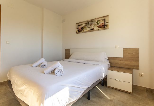 Apartamento en Benidorm - Amazing Benidorm Views 2BR Flat - Pool - Parking Apartamento en Benidorm - Amazing Benidorm Views 2BR Flat - Pool - Parking