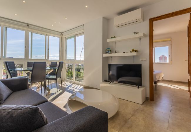Apartamento en Benidorm - Amazing Benidorm Views 2BR Flat - Pool - Parking Apartamento en Benidorm - Amazing Benidorm Views 2BR Flat - Pool - Parking