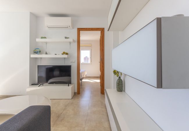 Apartamento en Benidorm - Amazing Benidorm Views 2BR Flat - Pool - Parking Apartamento en Benidorm - Amazing Benidorm Views 2BR Flat - Pool - Parking