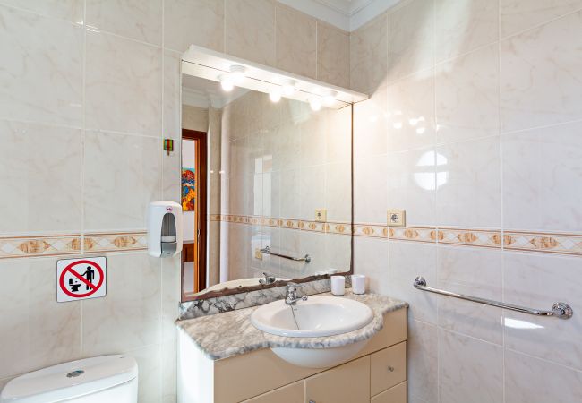 Villa en Playa Blanca - 3BR Home - Private Heated Pool - Parking Villa en Playa Blanca - 3BR Home - Private Heated Pool - Parking