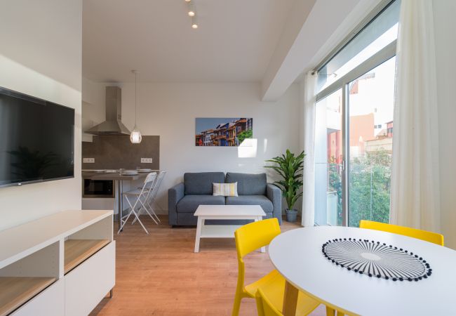 Apartamento en Las Palmas de Gran Canaria - Loft 3 - Side Sea Views - AirCon & Wifi Apartamento en Las Palmas de Gran Canaria - Loft 3 - Side Sea Views - AirCon & Wifi