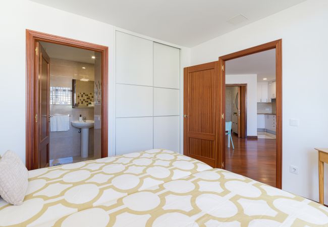 Apartamento en Las Palmas de Gran Canaria - Bright Townhouse - Views - 5 min walk to the Beach Apartamento en Las Palmas de Gran Canaria - Bright Townhouse - Views - 5 min walk to the Beach