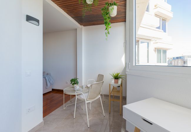 Apartamento en Las Palmas de Gran Canaria - Bright Townhouse - Views - 5 min walk to the Beach Apartamento en Las Palmas de Gran Canaria - Bright Townhouse - Views - 5 min walk to the Beach