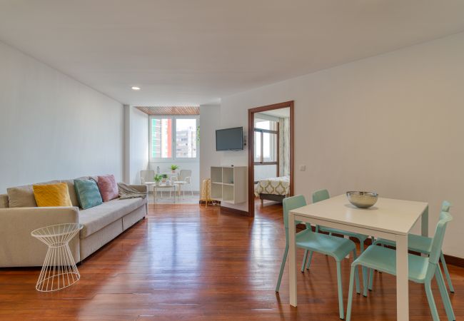 Apartamento en Las Palmas de Gran Canaria - Bright Townhouse - Views - 5 min walk to the Beach Apartamento en Las Palmas de Gran Canaria - Bright Townhouse - Views - 5 min walk to the Beach