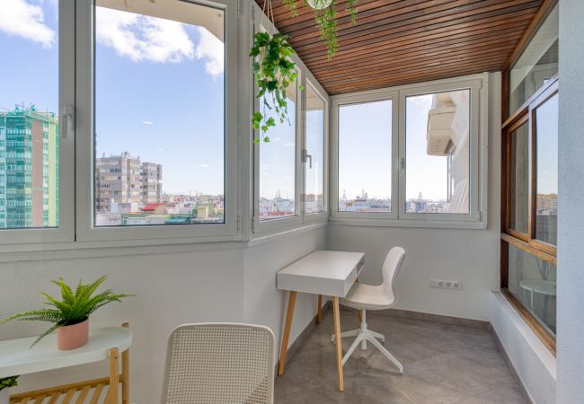 Apartamento en Las Palmas de Gran Canaria - Bright Townhouse - Views - 5 min walk to the Beach Apartamento en Las Palmas de Gran Canaria - Bright Townhouse - Views - 5 min walk to the Beach