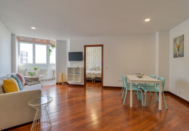 Apartamento en Las Palmas de Gran Canaria - Bright Townhouse - Views - 5 min walk to the Beach Apartamento en Las Palmas de Gran Canaria - Bright Townhouse - Views - 5 min walk to the Beach