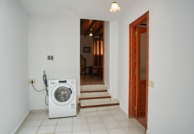 Casa en Vega de San Mateo - Canarian Rural 4BR Home with Terrace - Views - BBQ Casa en Vega de San Mateo - Canarian Rural 4BR Home with Terrace - Views - BBQ